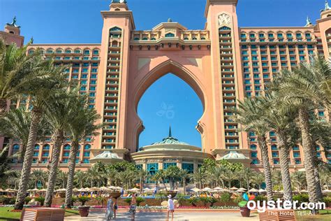 the palm resort and bar|Royal Atlantis Residences at The Palm.